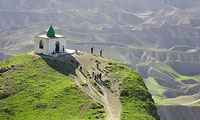 چه سبز بود دره من
