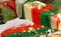  با هیچ کس تعارف ندارم