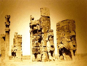 تخت جمشید ؛ سرود جاودانه سنگها 