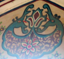 بررسی نقوش سرو، اژدها و پرنده در بقعه متبرکه امامزاده عبدالله شوشتر و خانه بنکدار اصفهان در دوره قاجار