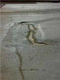 اهمیت تعمیر و نگهداری جاده‌ها