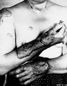 نقش دانشمندان یهودی در کشف بمب اتم