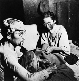 نقش دانشمندان یهودی در کشف بمب اتم