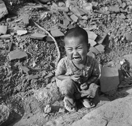 نقش دانشمندان یهودی در کشف بمب اتم