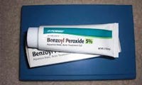  بنزوئيل پراکسايد (BENZOIL PEROXIDE)