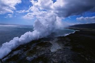 آتش فشان سپری چگونه به وجود می‌آید