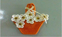 سبد گل قلاب بافی