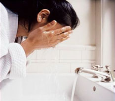 صرفه‌ جویی در مصرف آب از منزل آغاز می‌شود