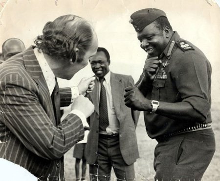 بازی، شادی، سیاست