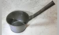  یک ملاقه آب