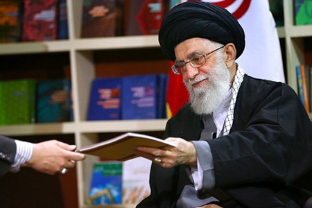 جای کتاب را هیچ چیز نمی‌گیرد
