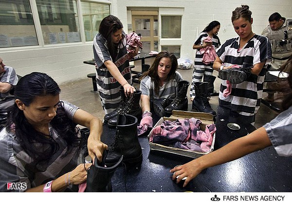 گزارش تصویری/ وضعیت سخت زنان زندانی در ایالت آریزونا آمریکا